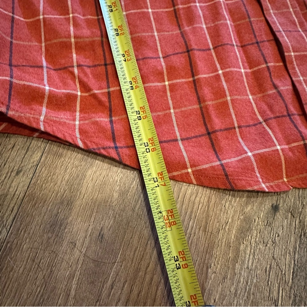 Orvis Button Down Size Large - Picture 5 of 10